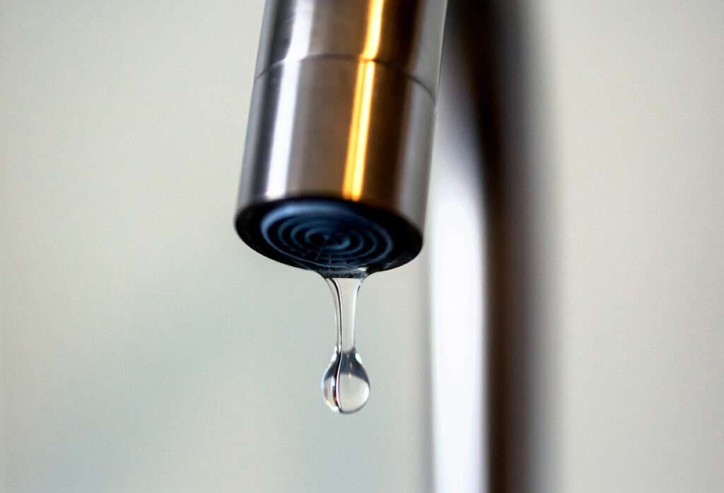 Faucet dripping